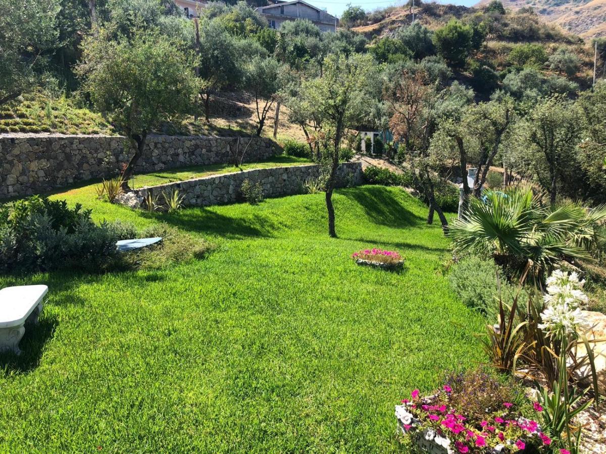 Villa Nina 2013 Appartamento Taormina Eksteriør bilde
