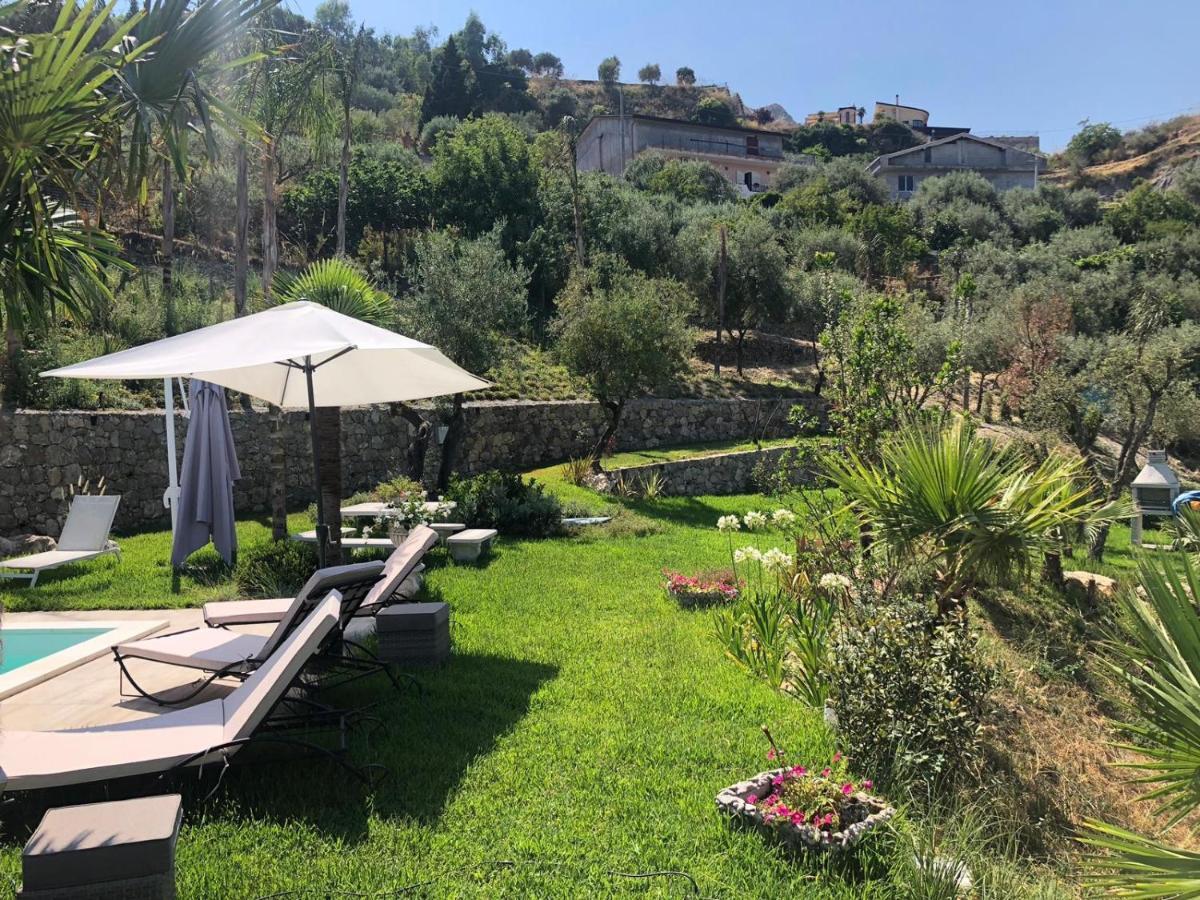 Villa Nina 2013 Appartamento Taormina Eksteriør bilde